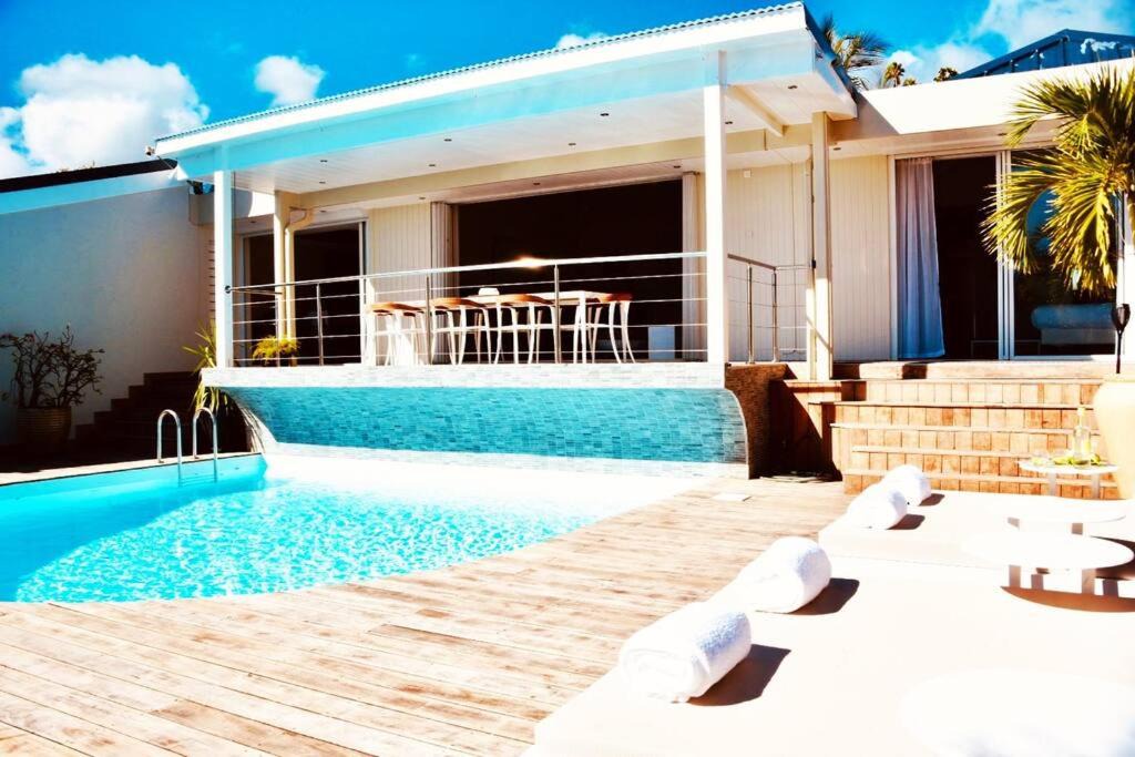 Photo of Outdoor in Orient Bay