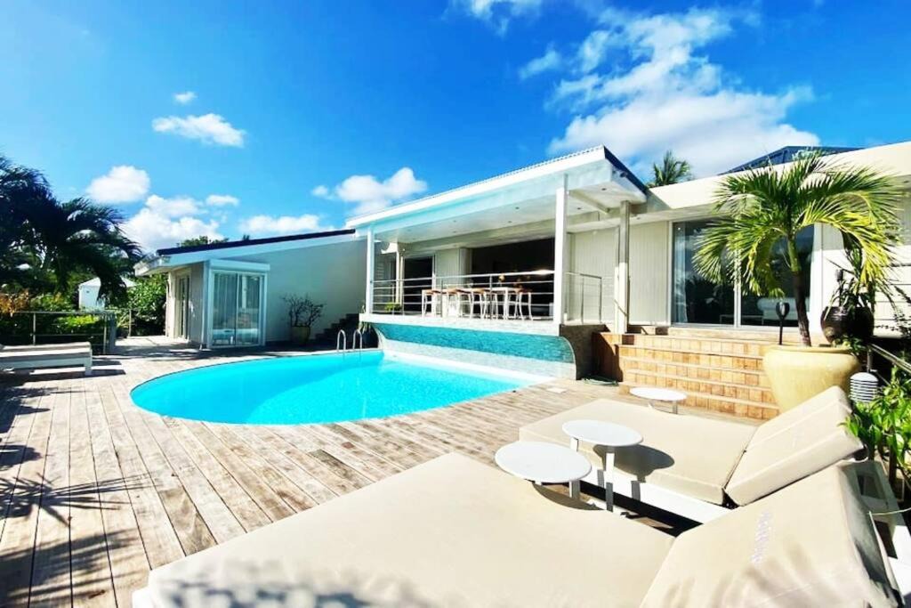 Photo of Outdoor in Orient Bay