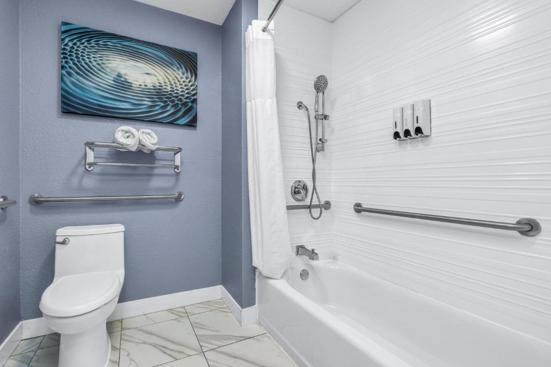 Photo of Bathroom in Rockaway Beach