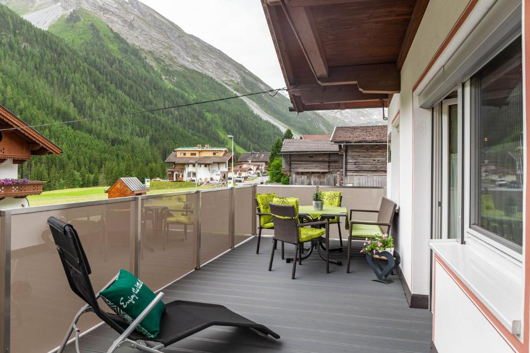 Photo of Patio Balcony in Madseit