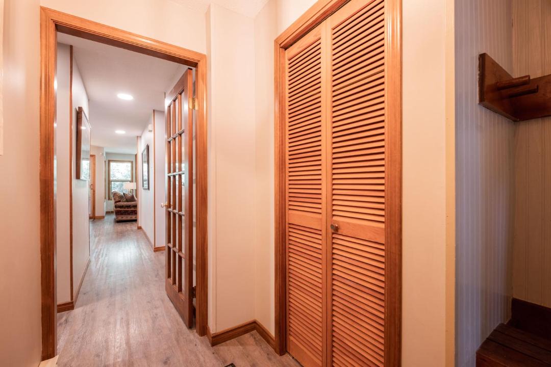 Photo of Bedroom in Upper Village