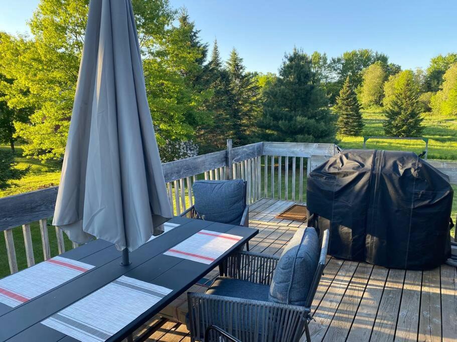 Photo of Patio Balcony in Stanstead Township