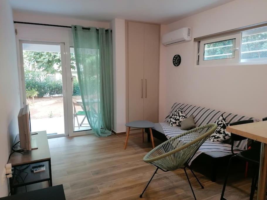 Photo of Livingroom in Saronida