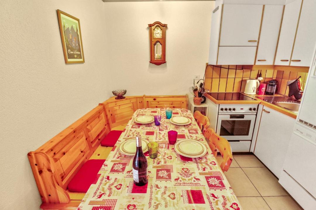 Photo of Livingroom in Lens