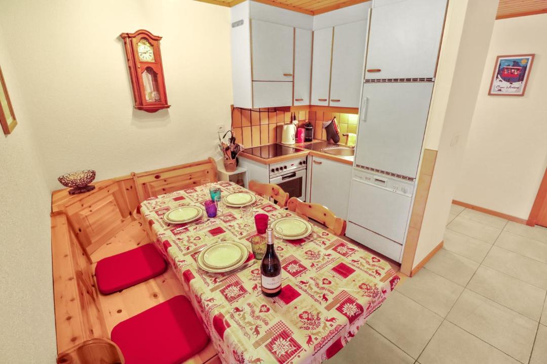 Photo of Livingroom in Lens