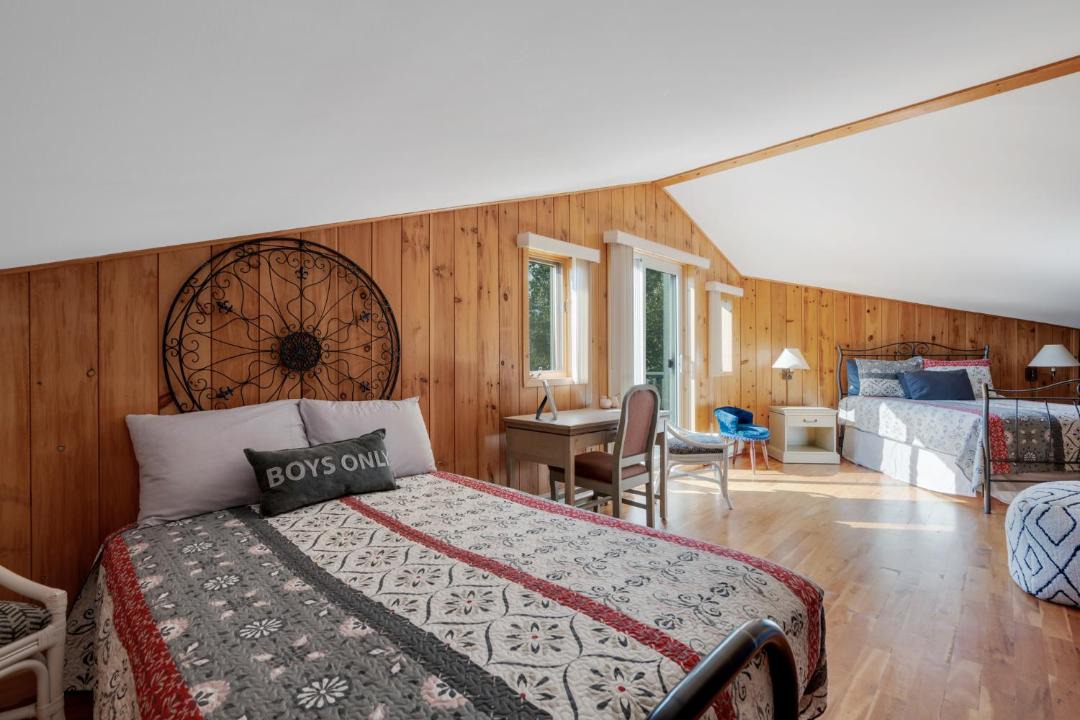 Photo of Bedroom in Sacre Coeur