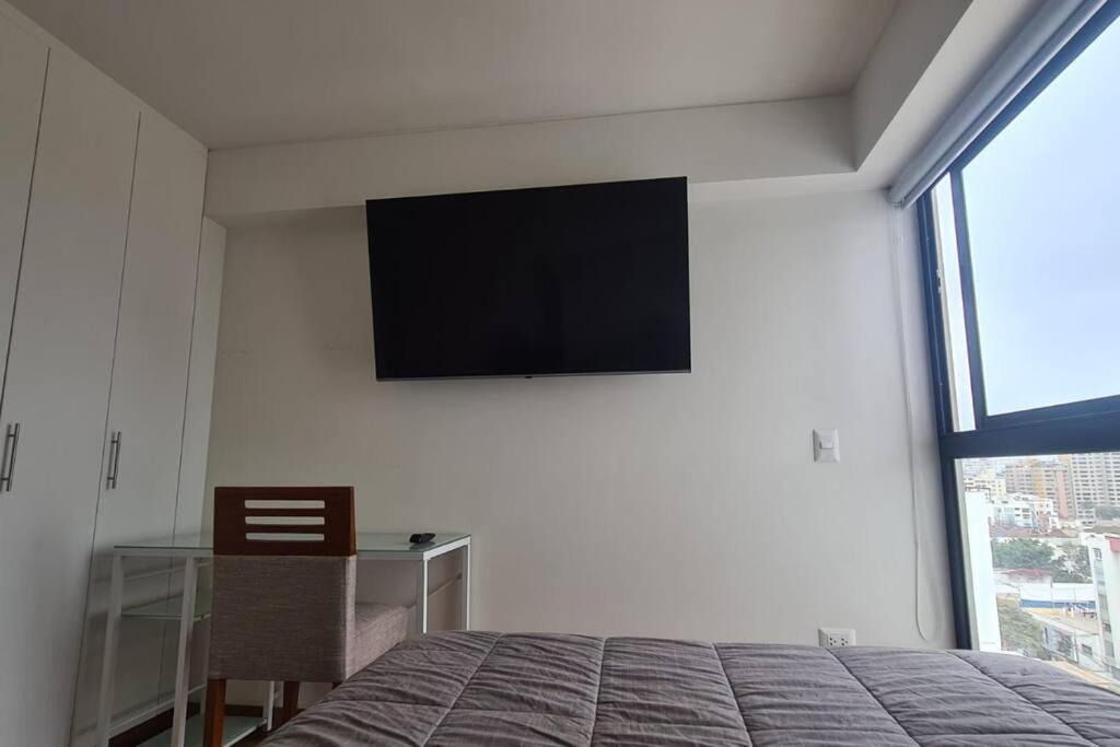 Photo of Bedroom in Lince