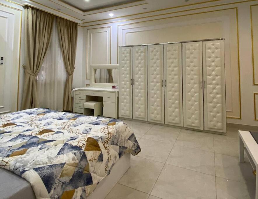 Photo of Bedroom in Al Khor