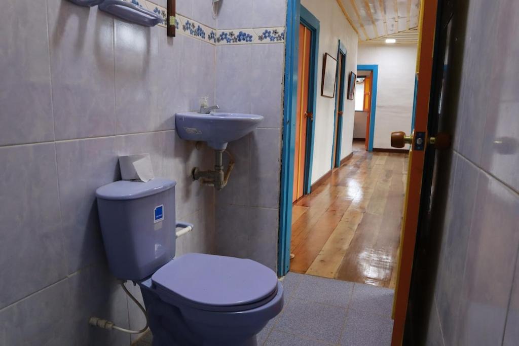 Photo of Bathroom in Salamina