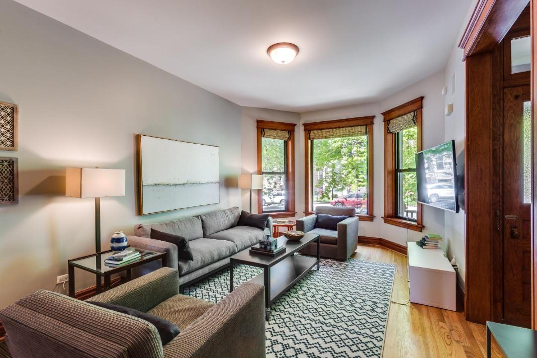 Photo of Livingroom in Logan Square