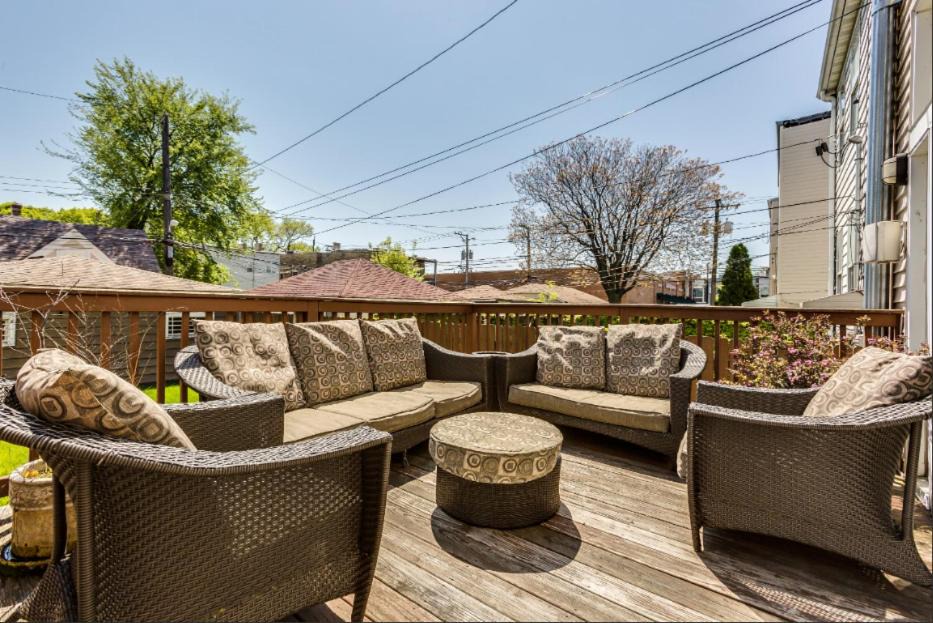 Photo of Patio Balcony in Logan Square