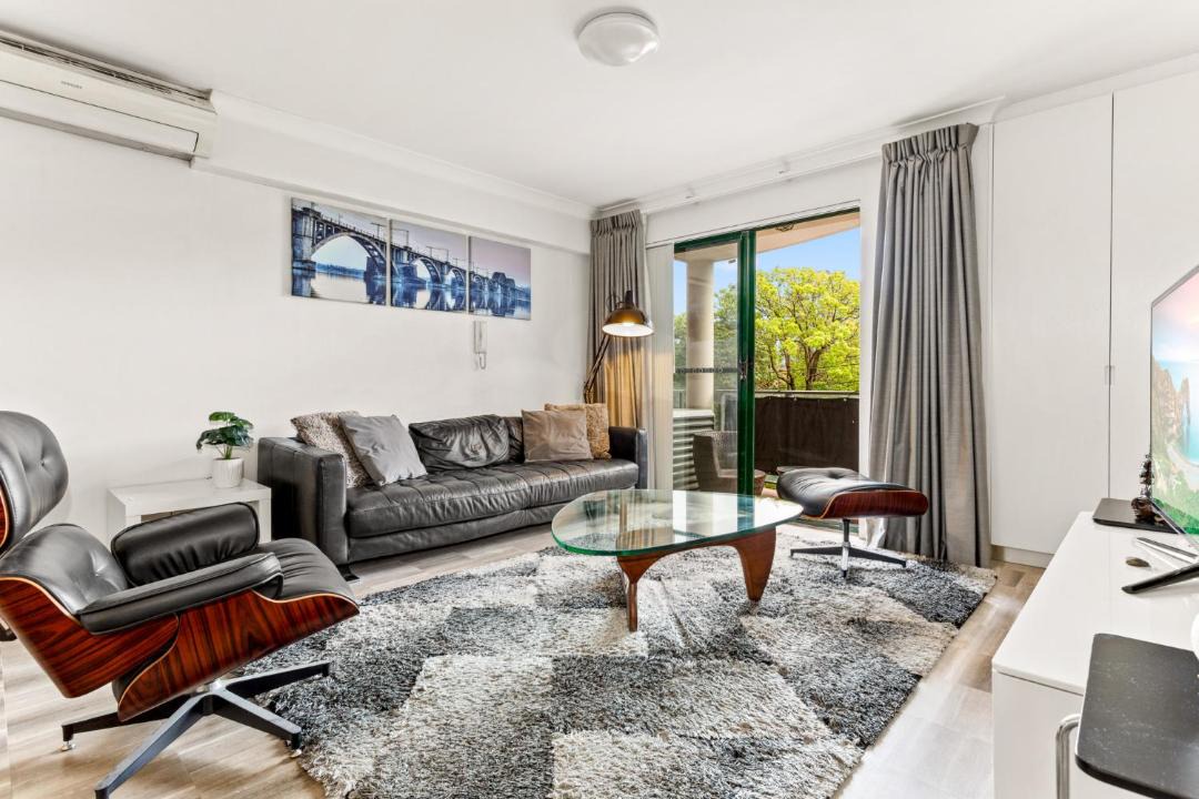 Photo of Livingroom in Redfern