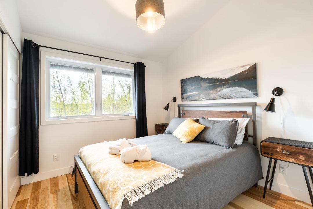 Photo of Bedroom in Magog