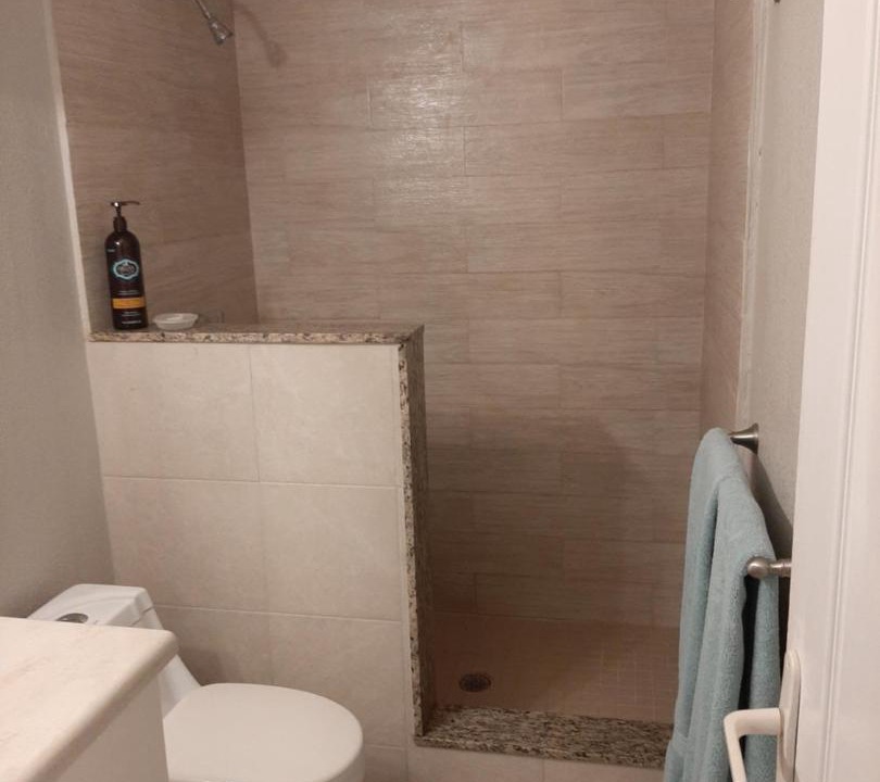 Photo of Bathroom in Maho