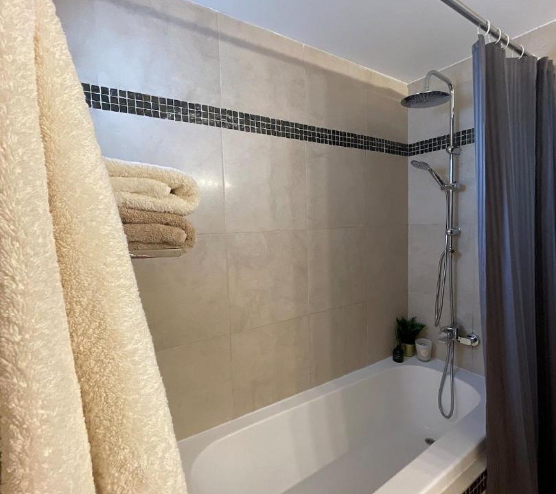 Photo of Bathroom in Rishon LeTsiyon