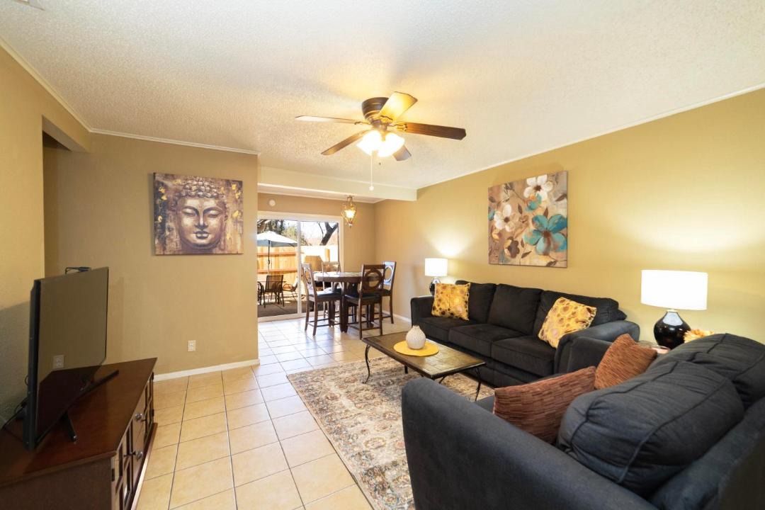 Photo of Livingroom in West San Antonio