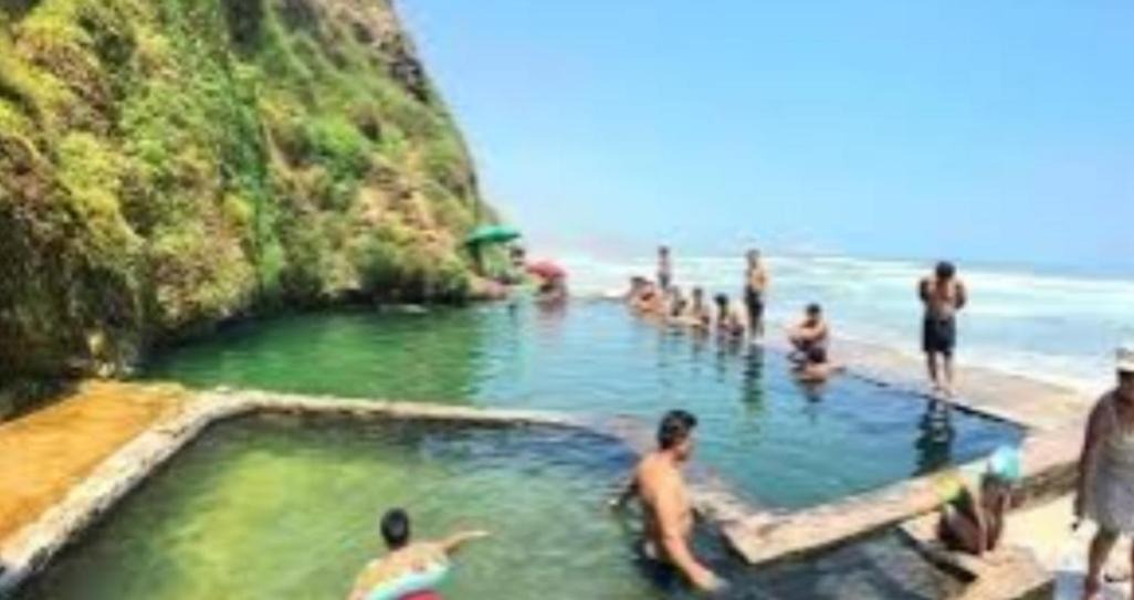 Photo of Human In Picture in Chancay