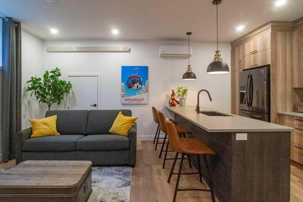 Photo of Livingroom in Bromont