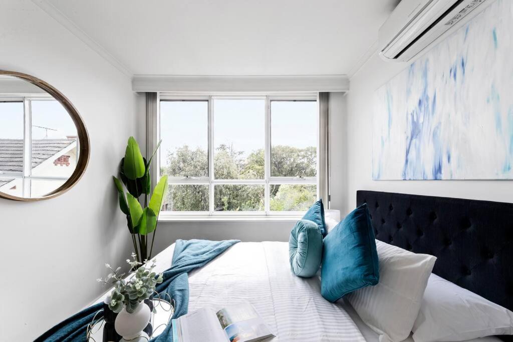 Photo of Livingroom in St. Kilda East