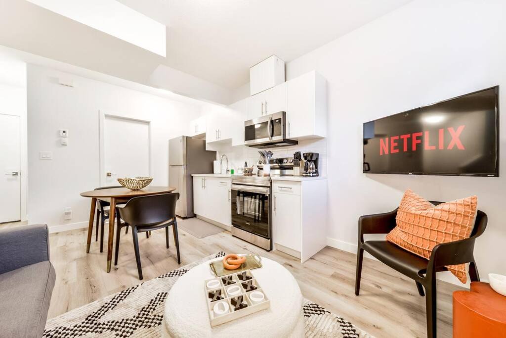 Photo of Livingroom in Jasper Place
