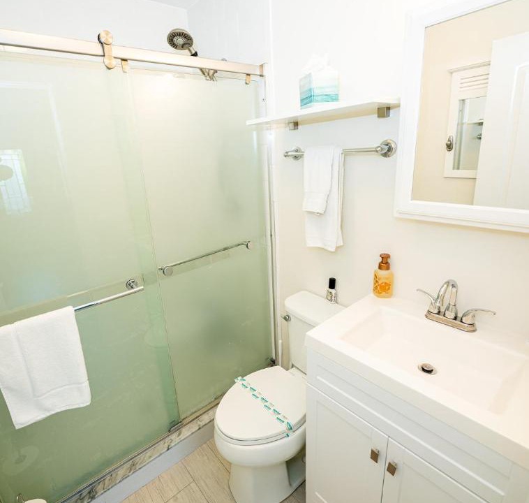 Photo of Bathroom in Islamorada