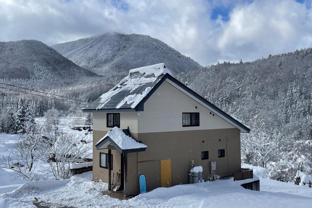 Photo of Buildings in Yamanouchi