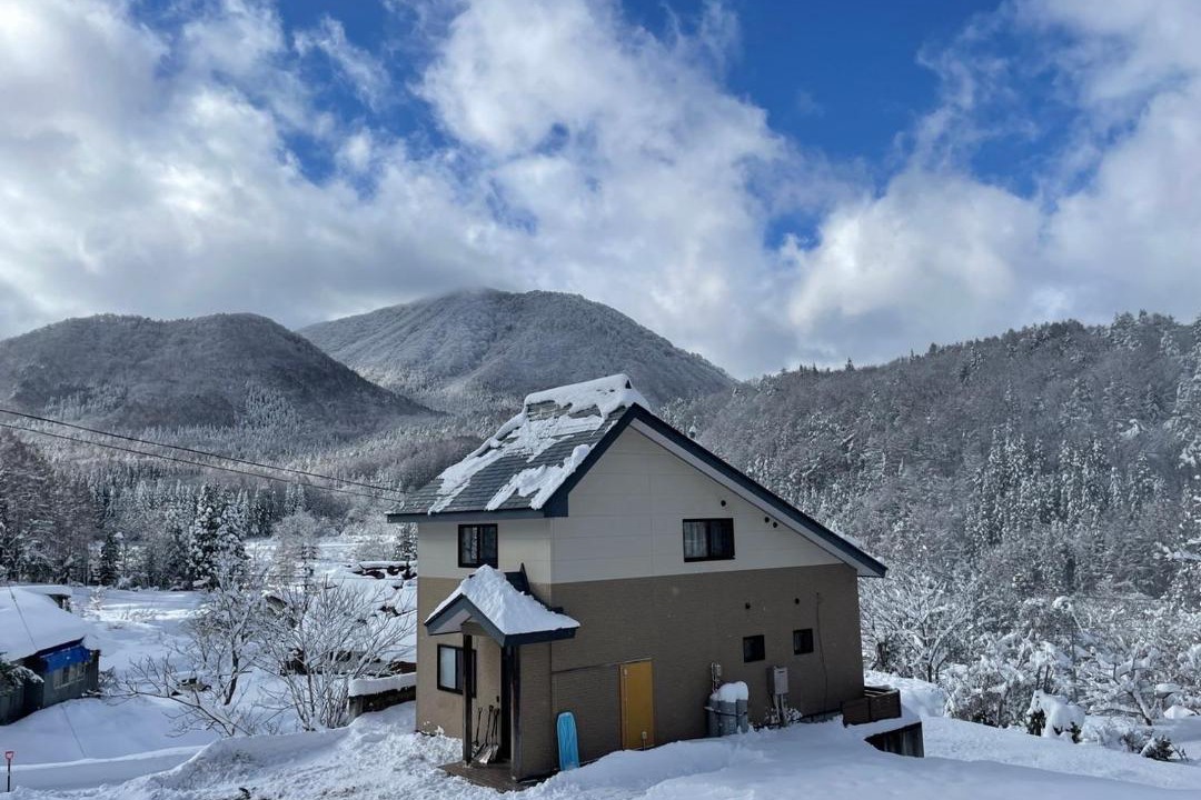 Photo of Buildings in Yamanouchi