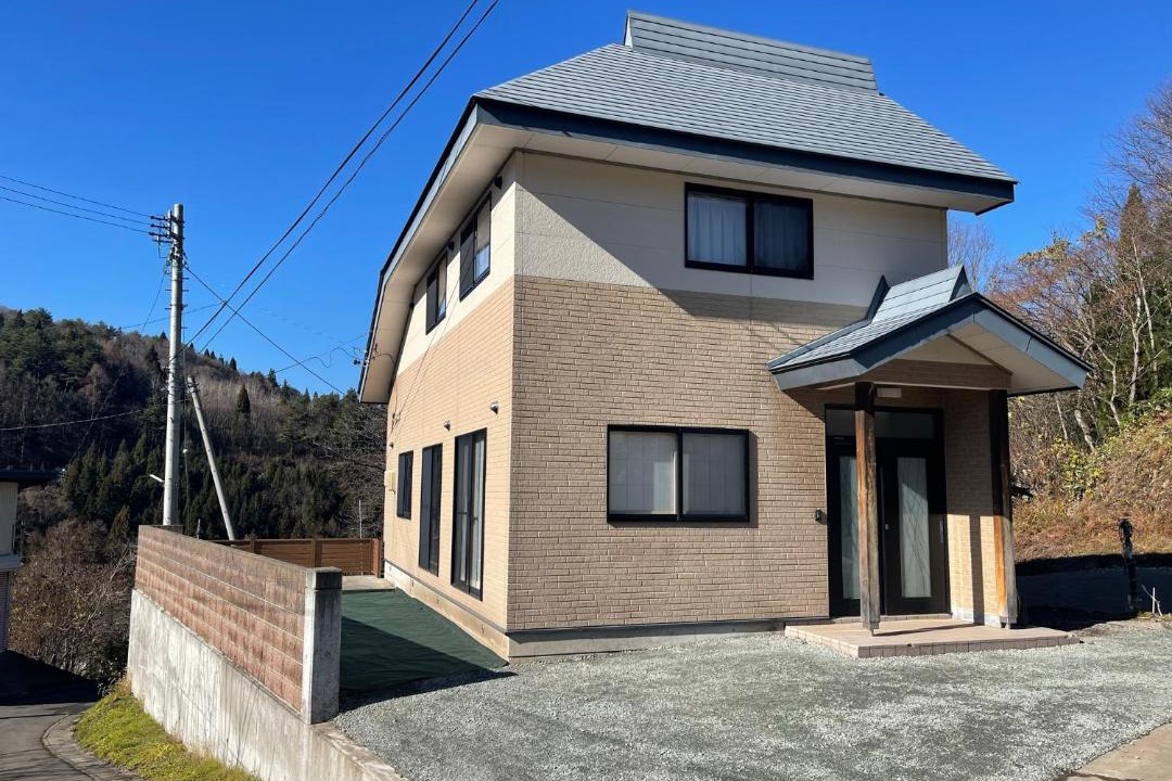 Photo of Buildings in Yamanouchi