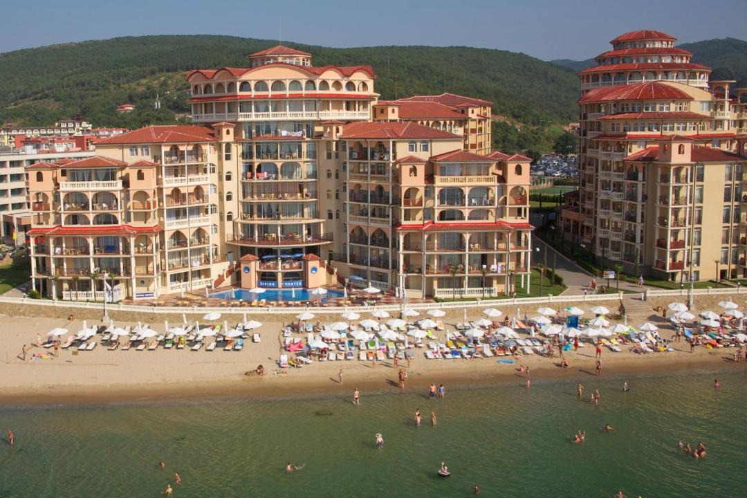 Photo of Others in Elenite