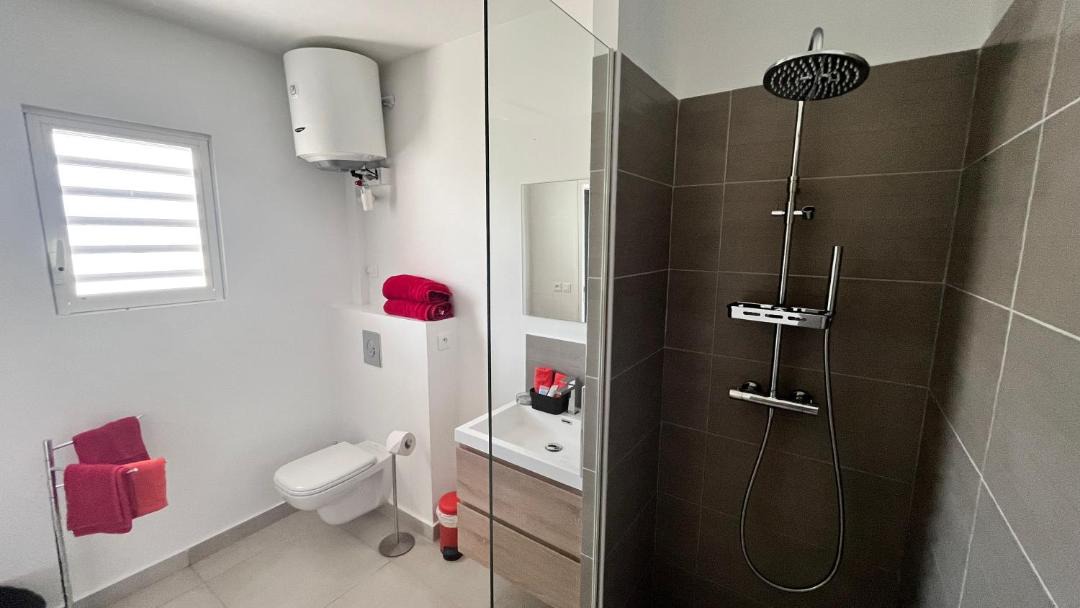 Photo of Bathroom in Marigot