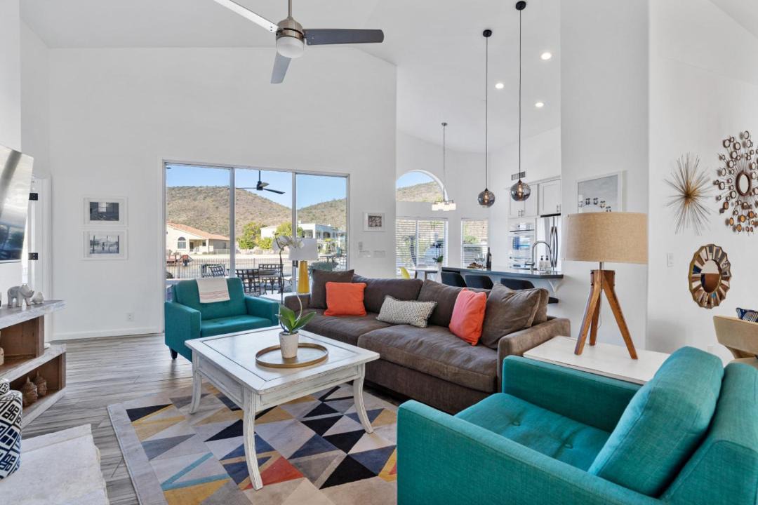 Photo of Livingroom in Arrowhead Lakes