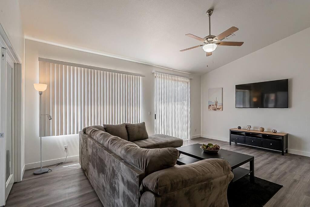 Photo of Livingroom in El Mirage