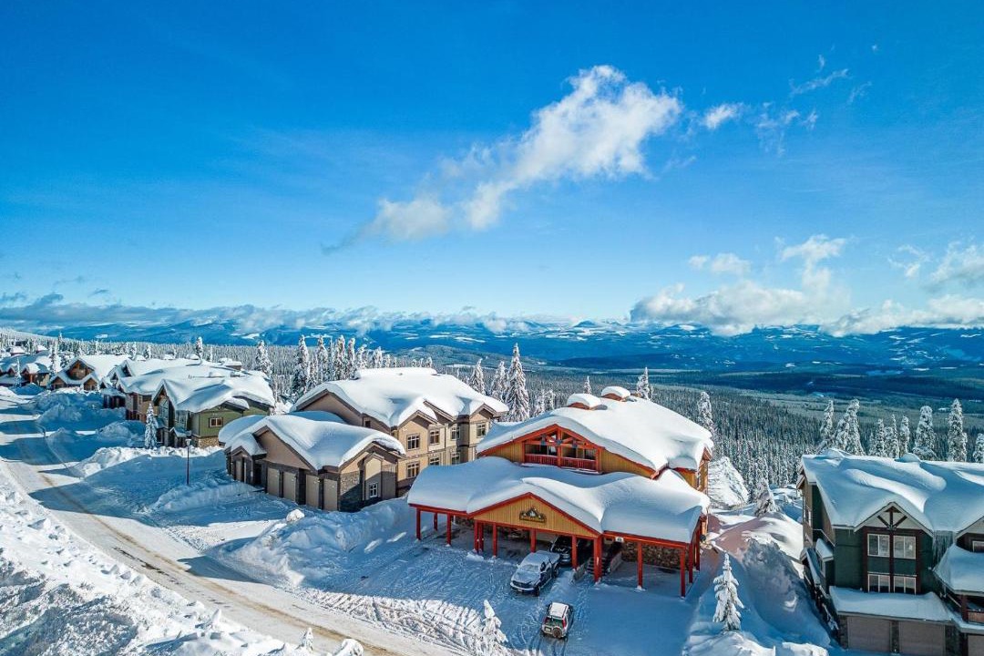 Photo of Others in Snow Pine Estates