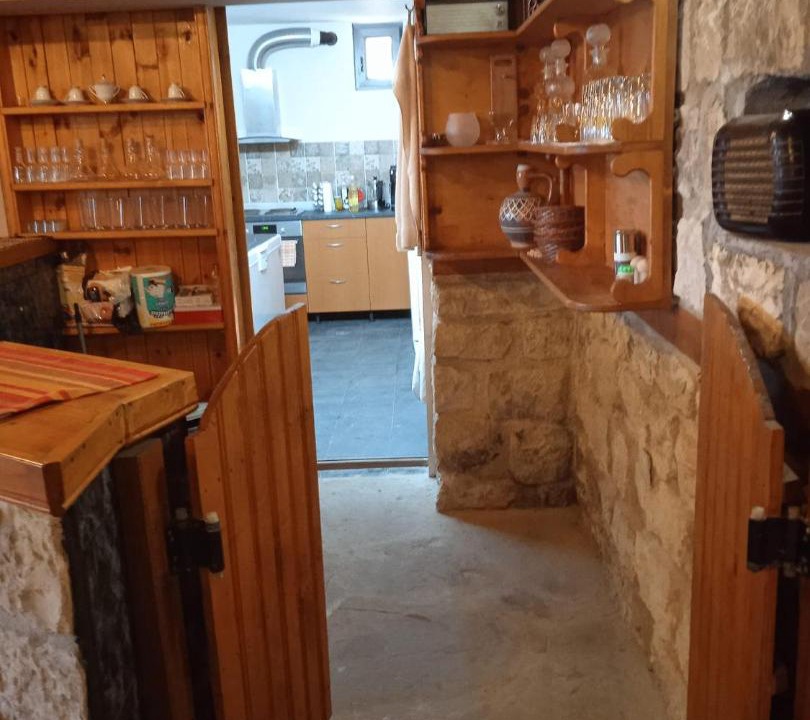 Photo of Kitchen in Gara Hitrino