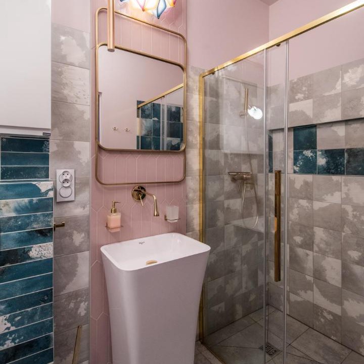 Photo of Bathroom in Marymount