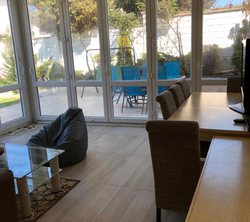 Photo of Livingroom in Sinemoretz