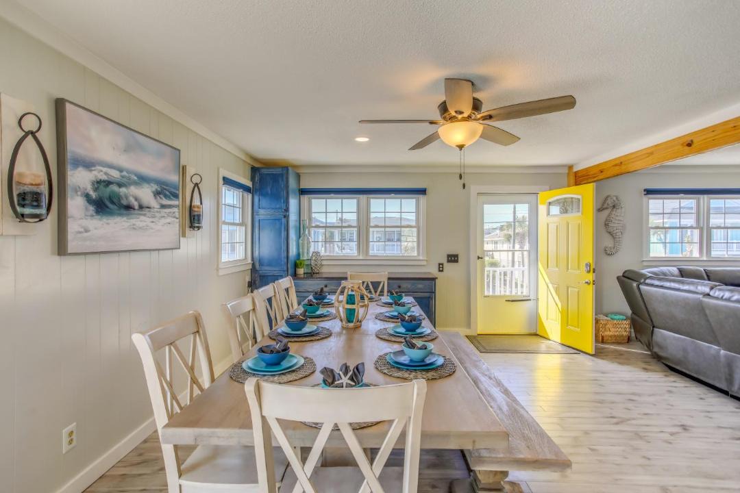 Photo of Livingroom in Cherry Grove Beach