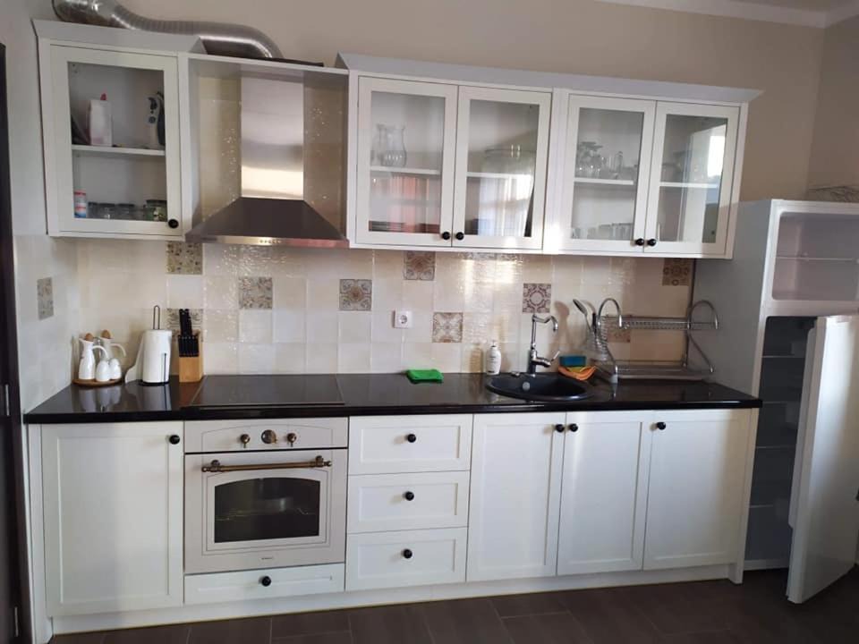 Photo of Kitchen in Elena