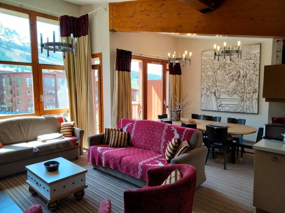Photo of Livingroom in Arc-1800