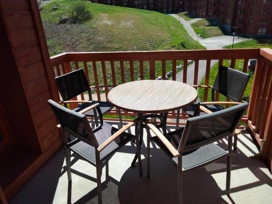 Photo of Patio Balcony in Arc-1800