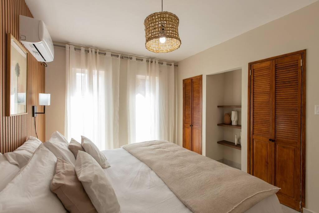 Photo of Bedroom in Simpson Bay