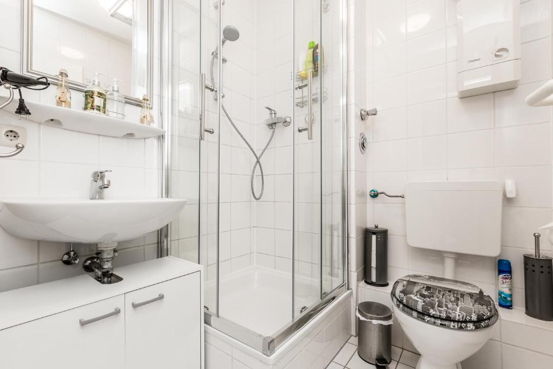 Photo of Bathroom in Deutz