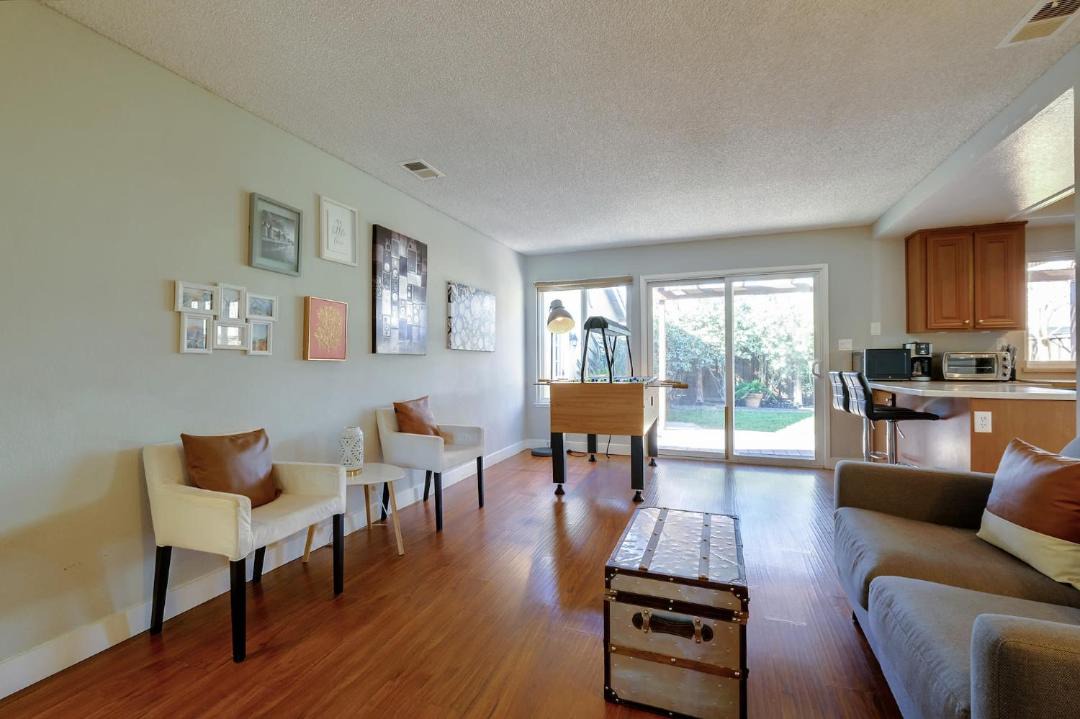 Photo of Livingroom in Ardenwood