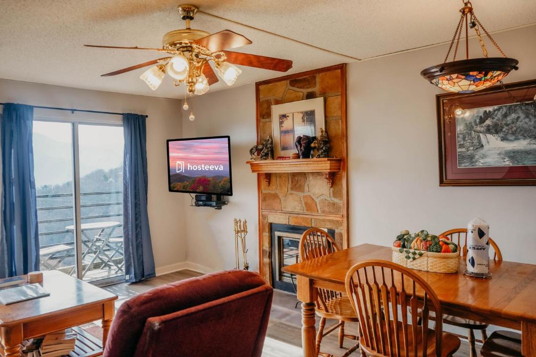 Photo of Livingroom in Chalet Village