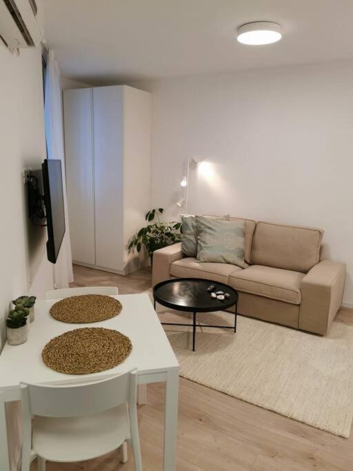 Photo of Livingroom in Herzliya Pituach