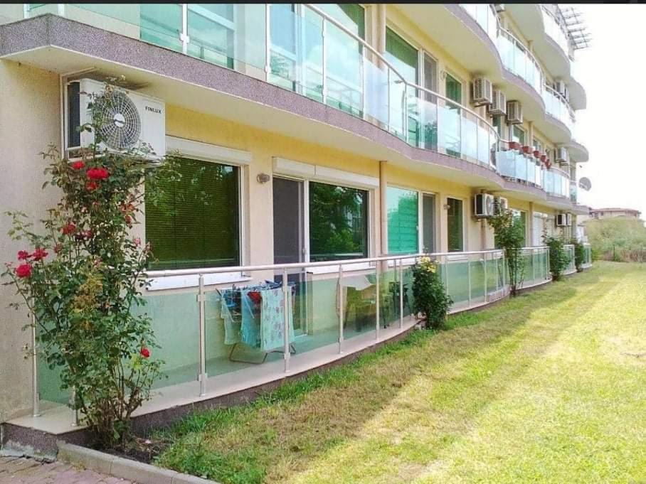 Photo of Buildings in Sarafovo