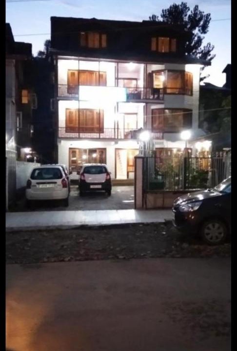 Photo of Others in Laripora