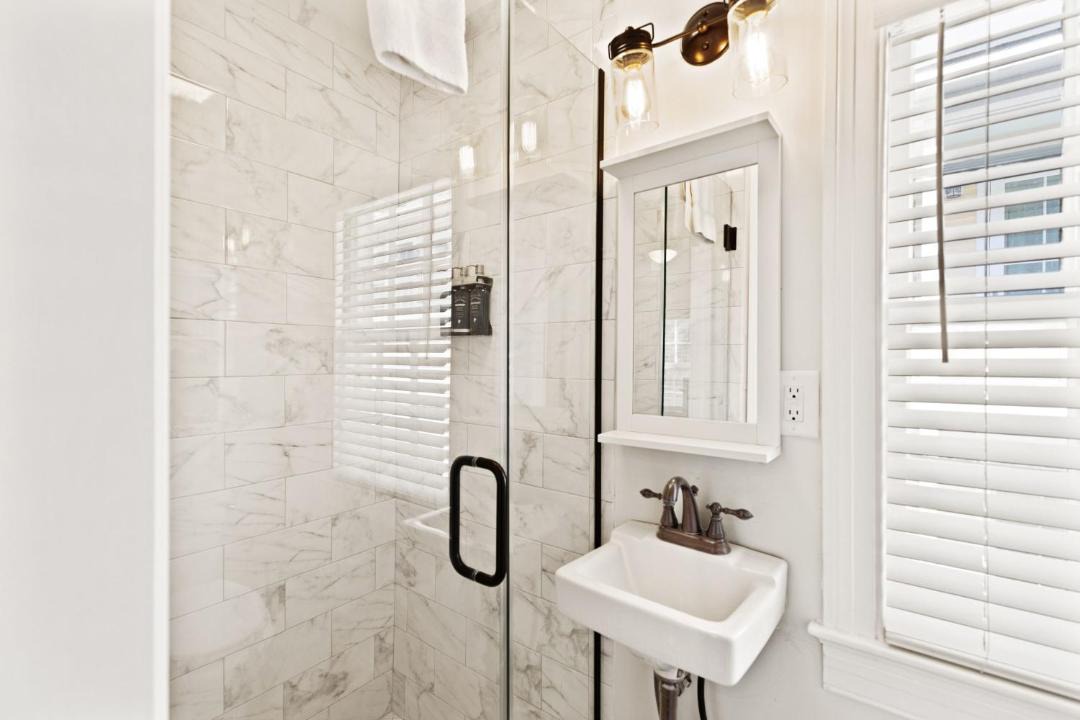 Photo of Bathroom in Cannonborough Elliotborough