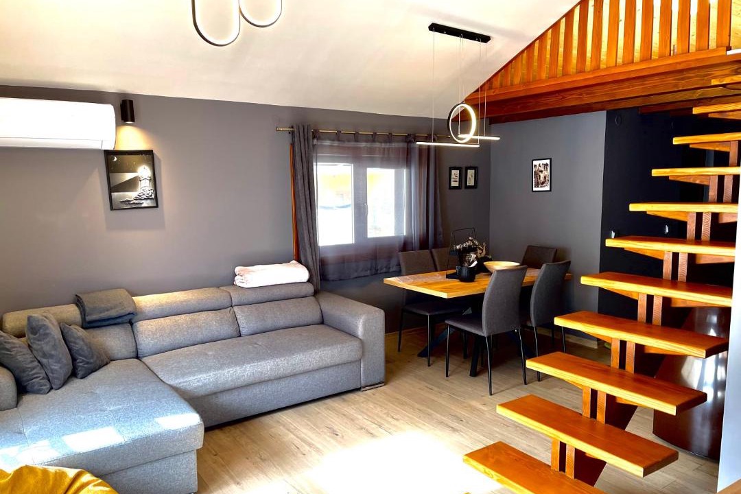 Photo of Livingroom in Teteven