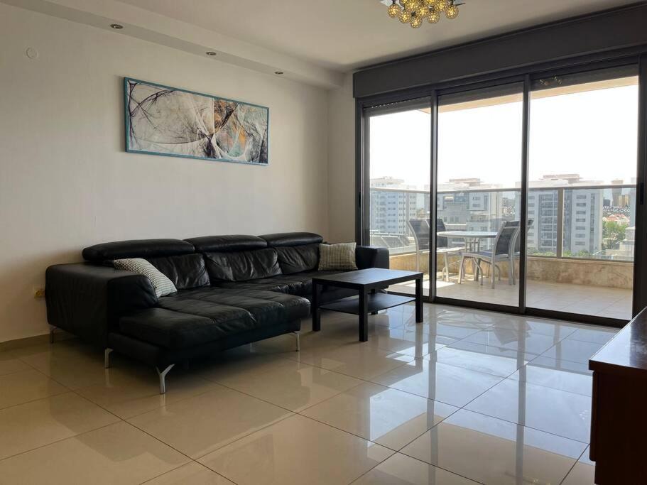Photo of Livingroom in Netanya